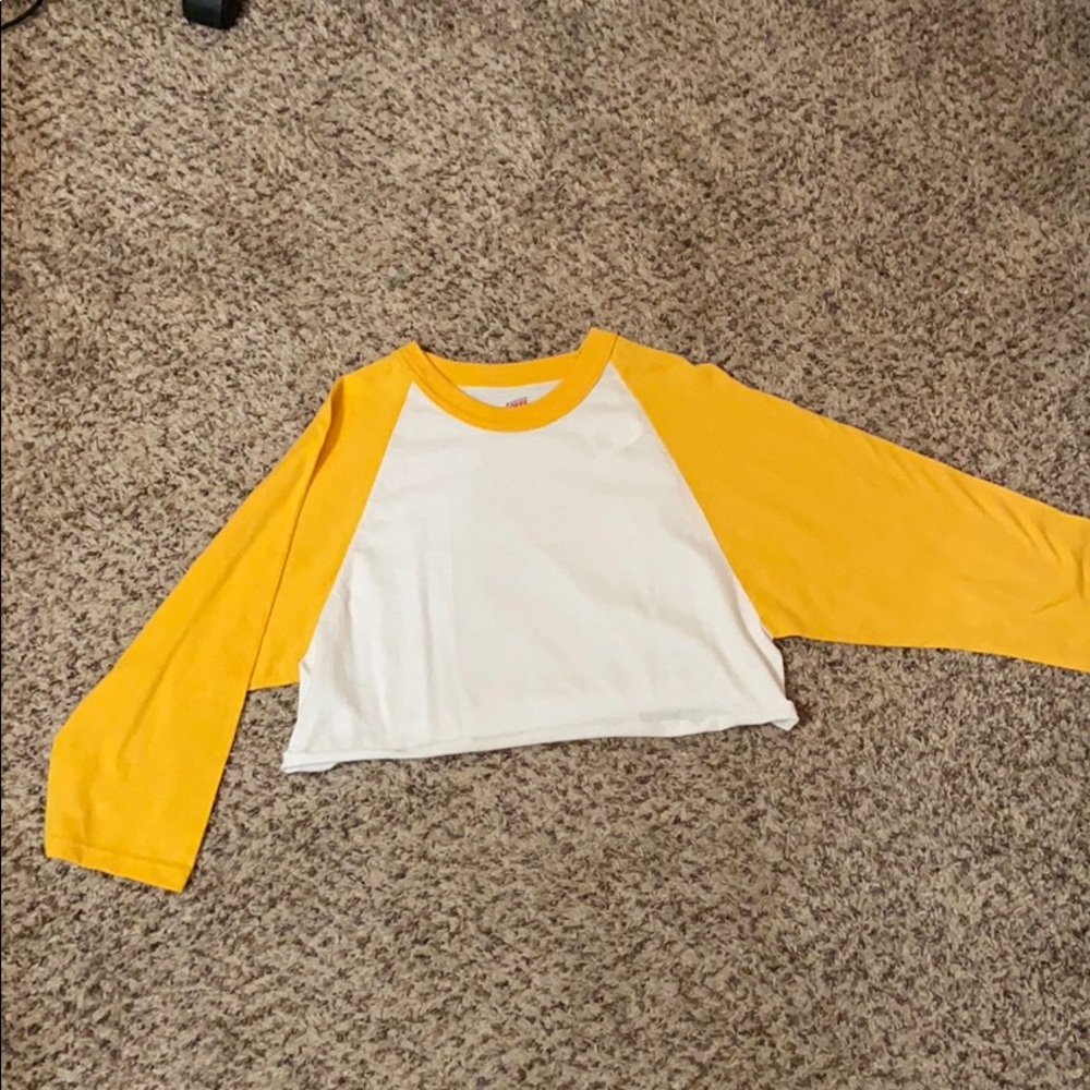 cropped shirt